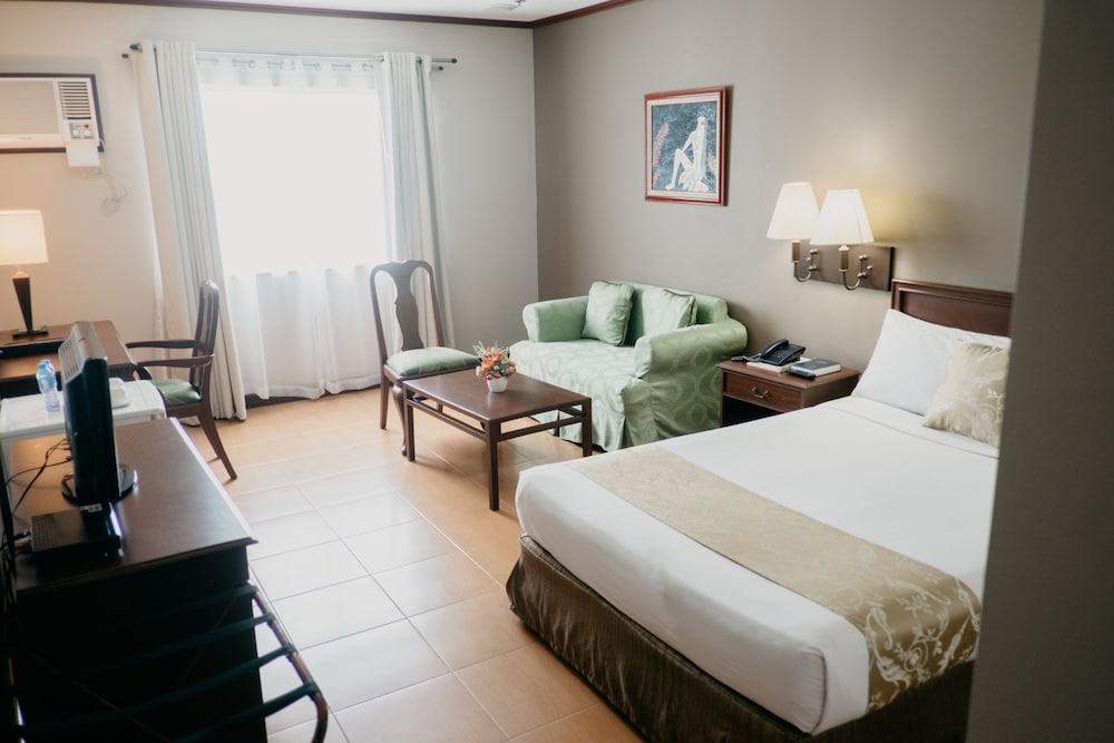 East Asia Royale Hotel General Santos City Exterior photo